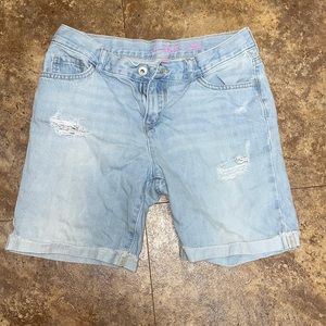 Children’s place girls shorts size 14 mid long like new